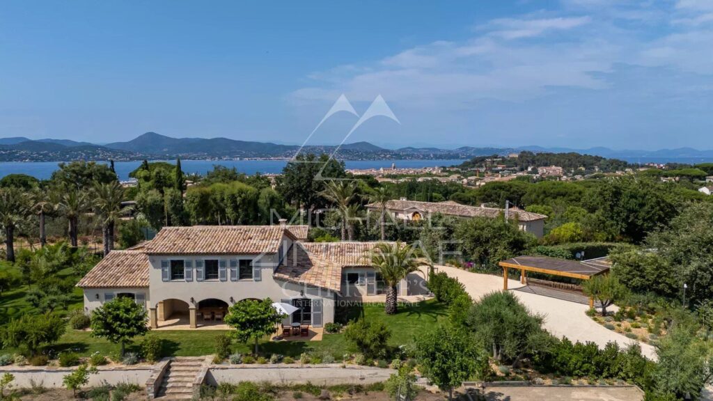 Pháp – Biệt thự Provençal tại Saint-Tropez